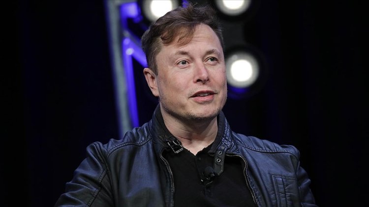 Elon Musk, Apple'ı hedef aldı