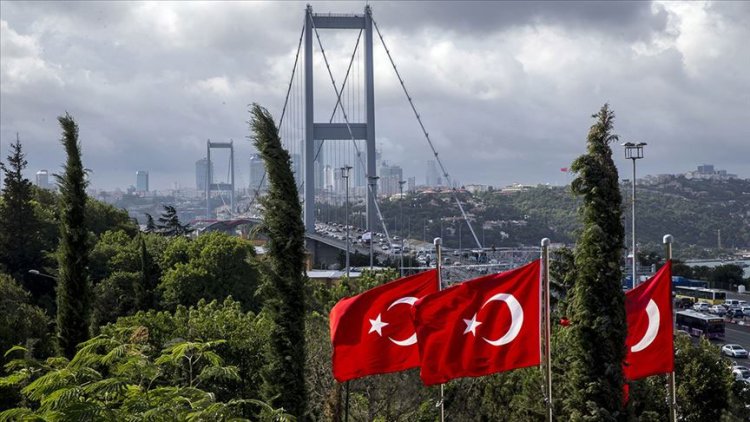 OECD, Türkiye büyüme tahminini düşürdü