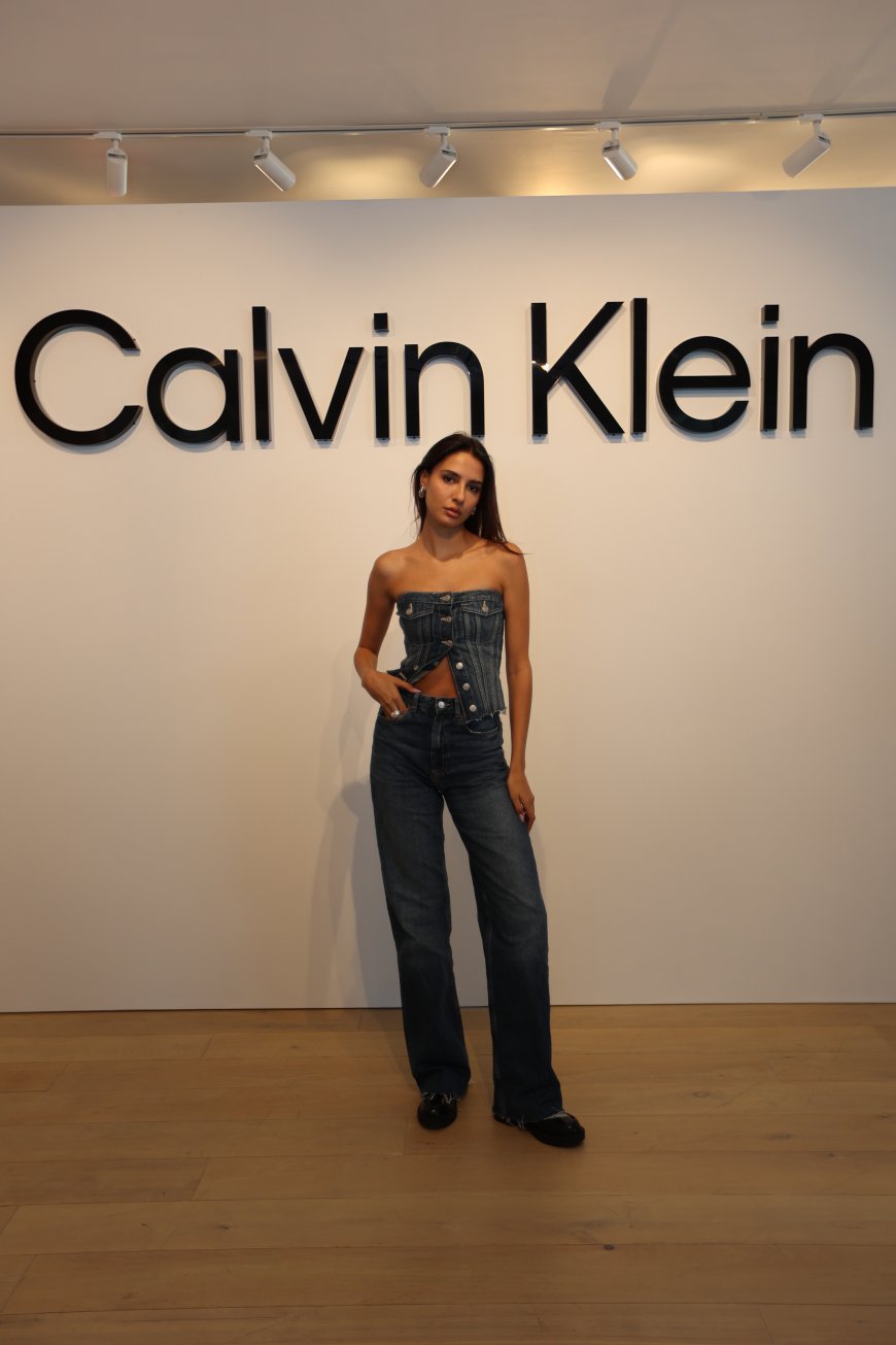 Calvin Klein sonbahar koleksiyonunu tanıttı