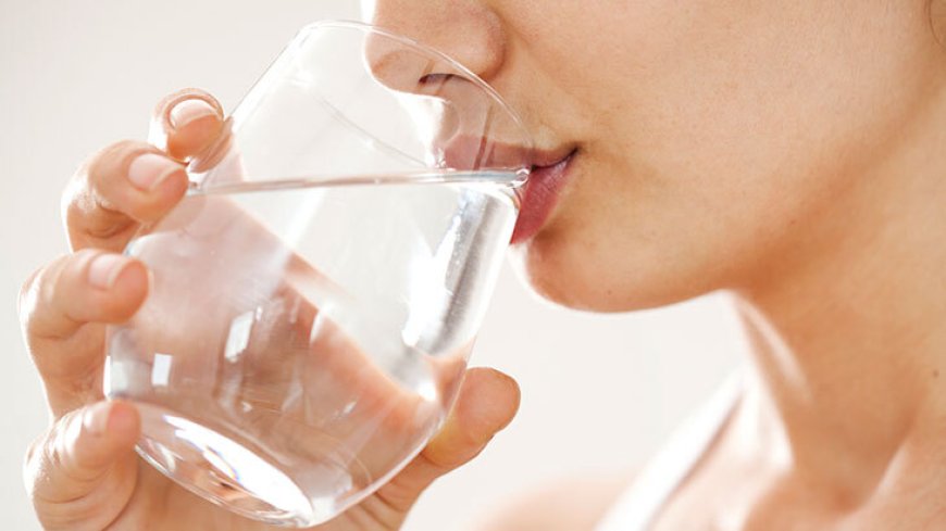 Günde en az 8 bardak su içmelisiniz!