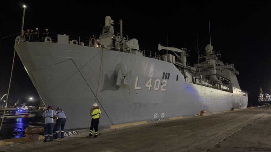 Lübnan'dan gelen tahliye gemisi Mersin Limanı'na ulaştı