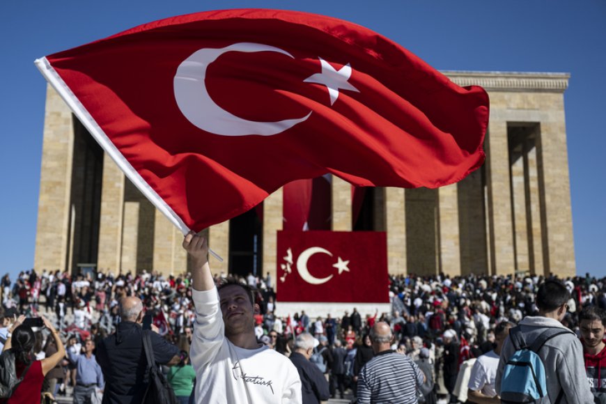 Anıtkabir'i Cumhuriyet Bayramı'nda 746 bin kişi  ziyaret etti