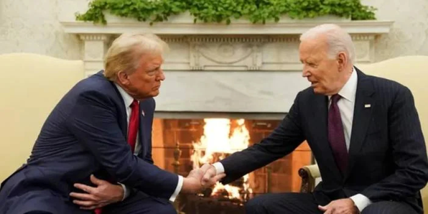 Trump 4 yıl sonra Beyaz Saray'da: Biden ile yaklaşık iki saat görüştü