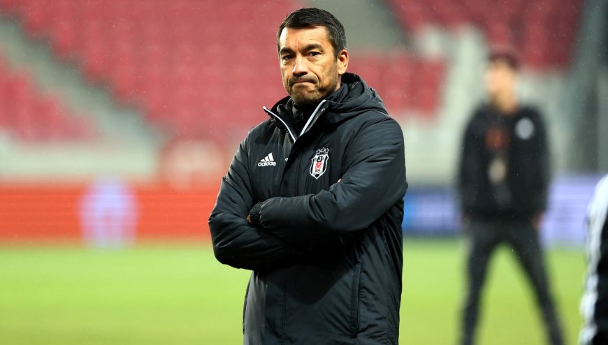 Beşiktaş'ta Van Bronckhorst dönemi sona erdi